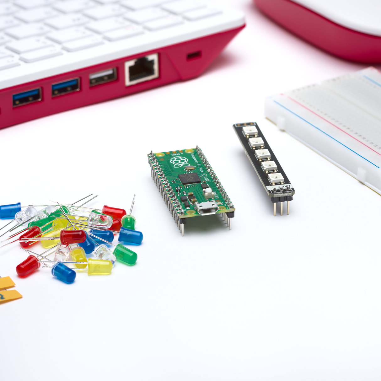 Raspberry Pi 400  with Pico Kit